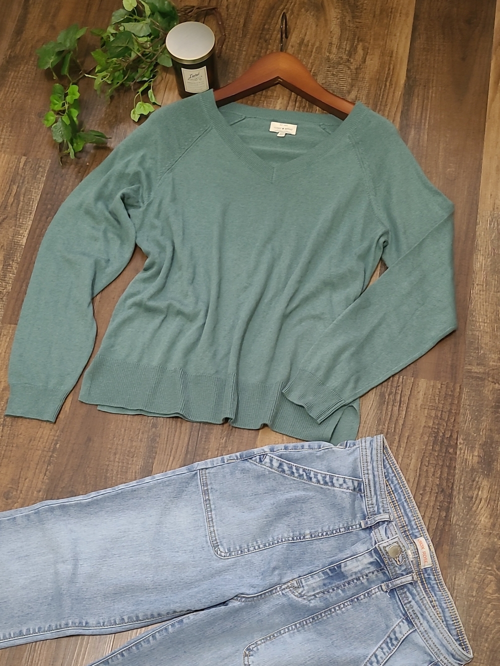 Lucky Brand Lightweight Sweater - Picture 1 of 6